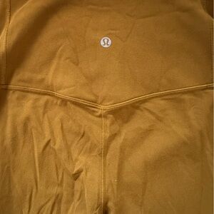 Lululemon Mustard Yellow /Gold Leggings size 6
